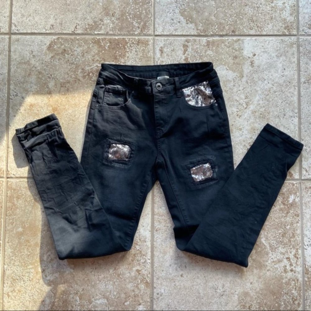 2YK Black Denim Jeans with Sequins